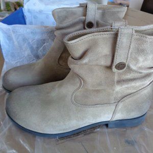 Birkenstock Sarnia Slouch Leather Women Booties 7 - 7.5 Regular Fit Taupe Suede